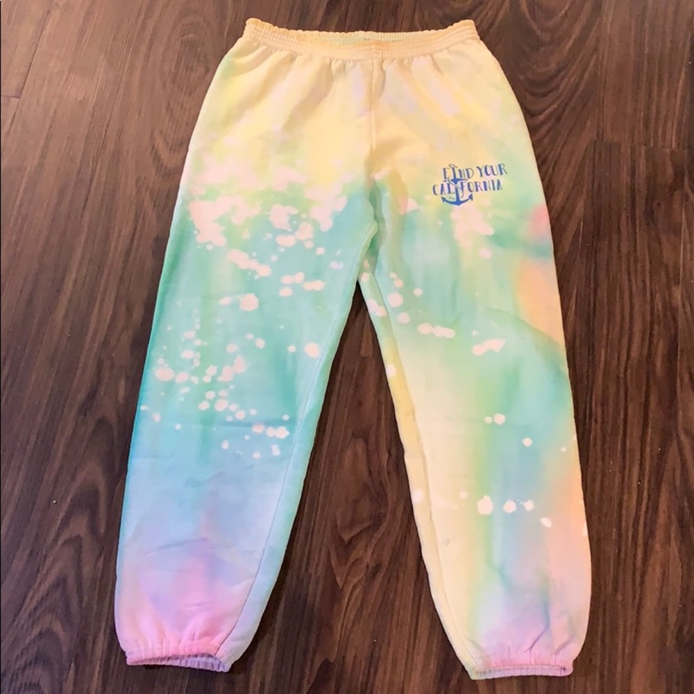 sweatpants